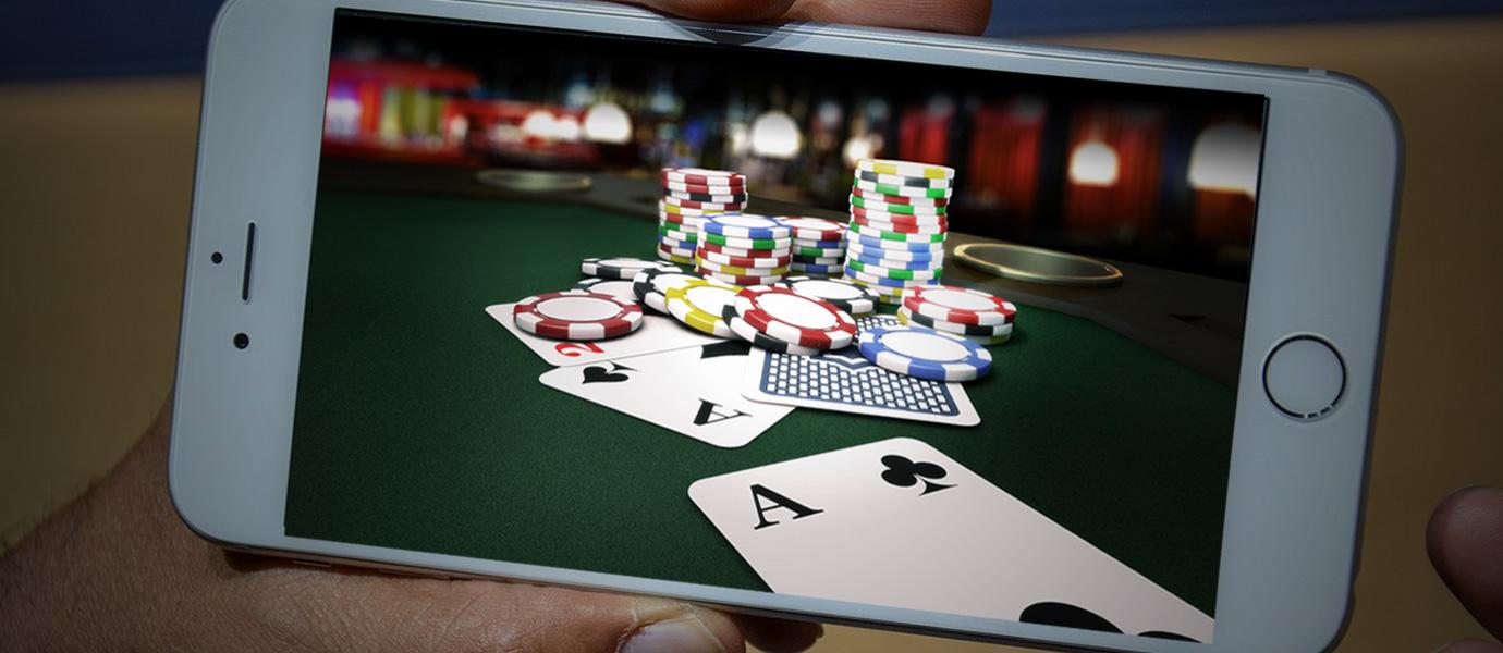 Get to know the tips of controlling emotions through Poker game